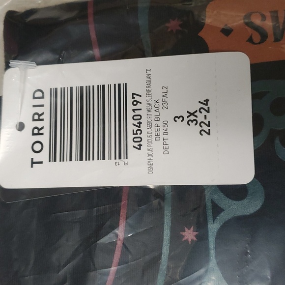 ❤️NWT VINTAGE TORRIID TEE HOCUS POCUS - MESH SLEEVE - APOTHECARY DISNEY BROOMS - Picture 9 of 13